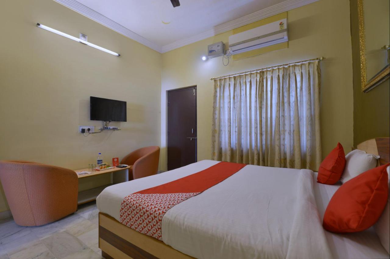 Oyo 10499 Hotel Shiv Shakti Kivarli Bilik gambar